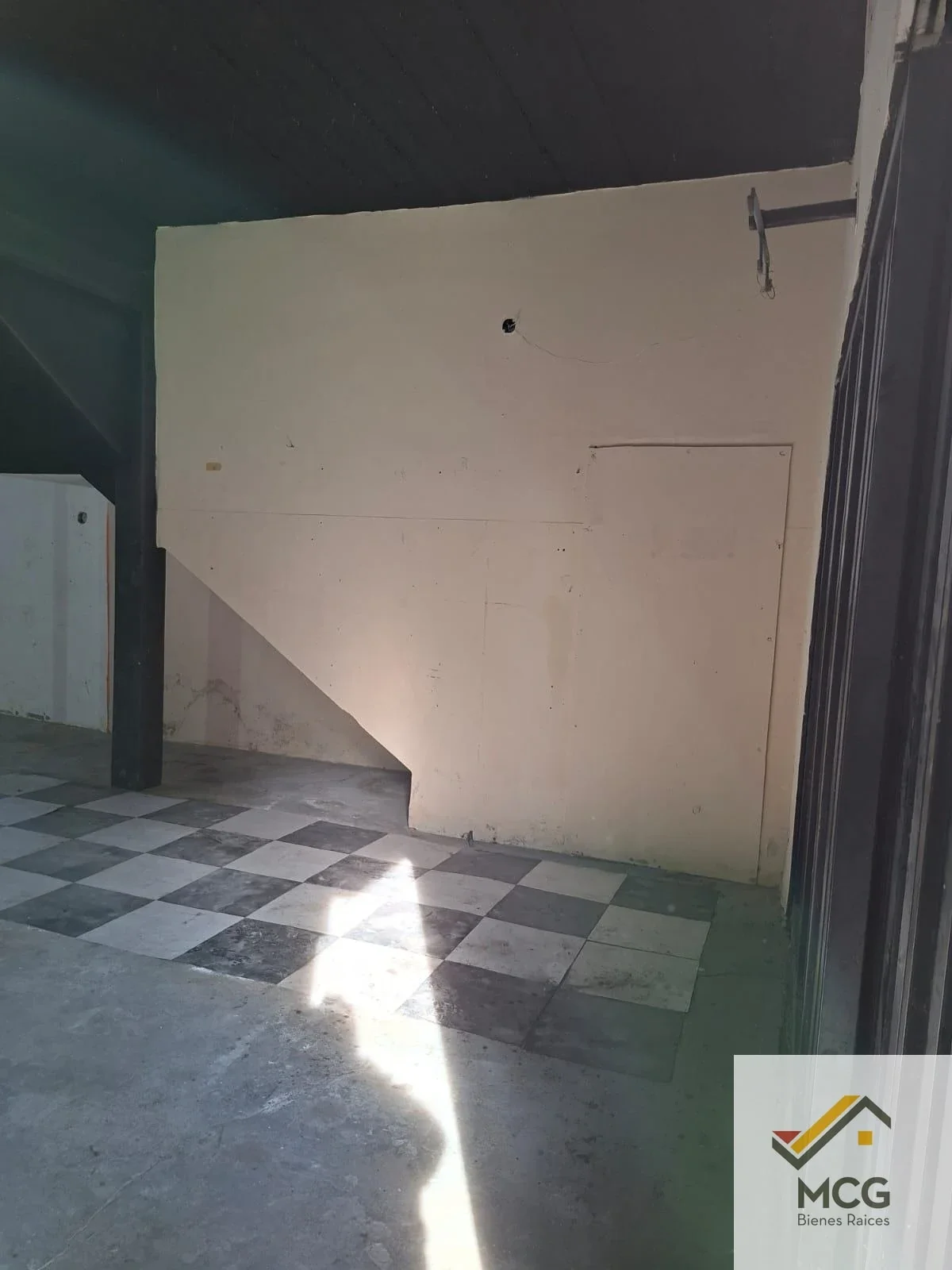 Depósito en alquiler de 50m2 ubicado en Mataderos - Imagen 4