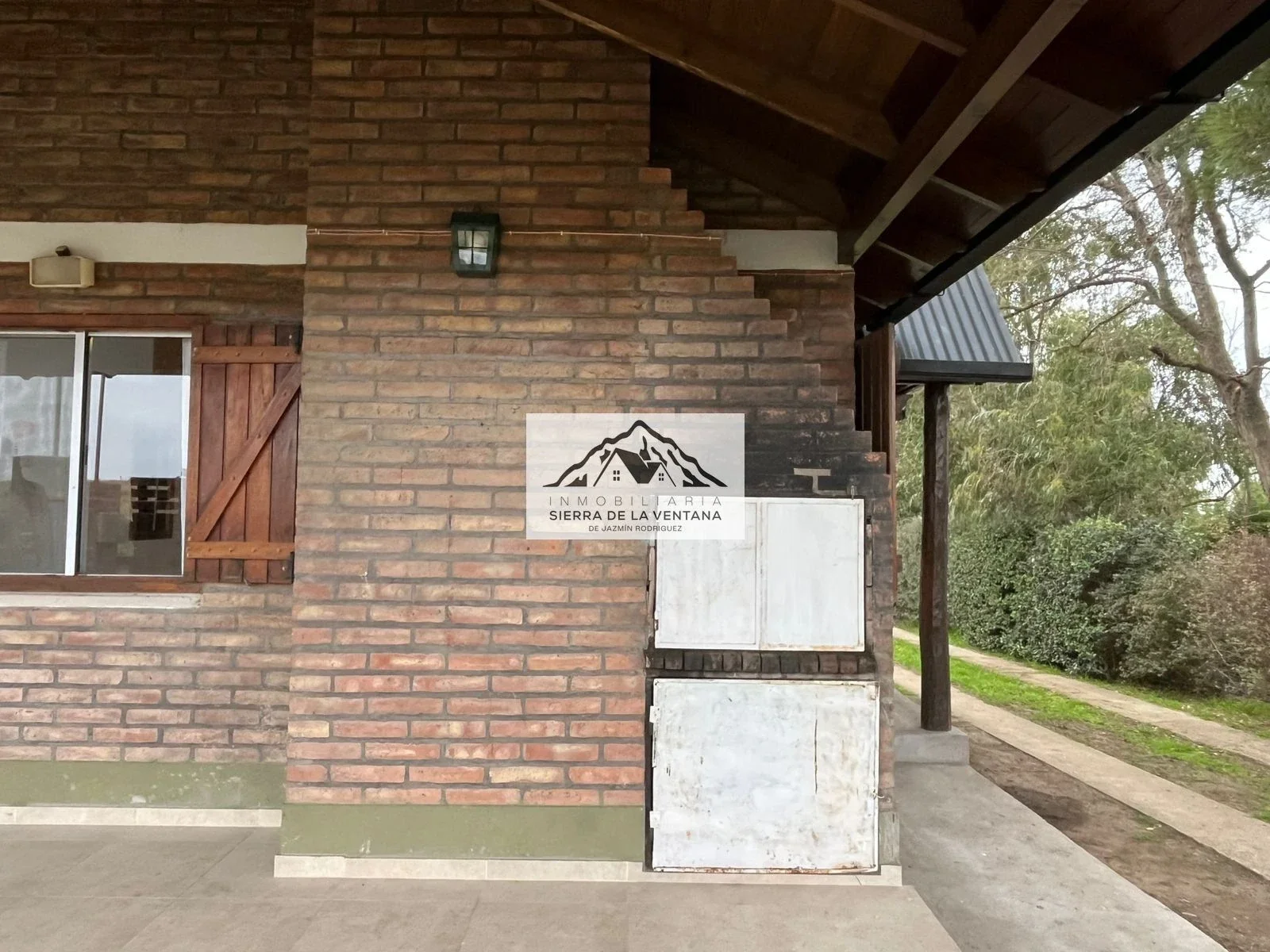 Casa en alquiler c/ cochera en Sierra de la Ventana - Imagen 2
