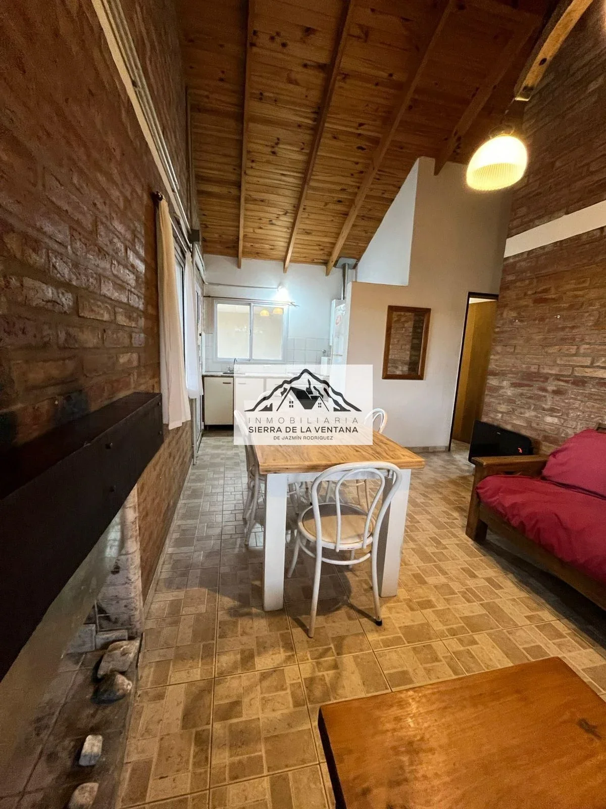 Casa en alquiler c/ cochera en Sierra de la Ventana - Imagen 5