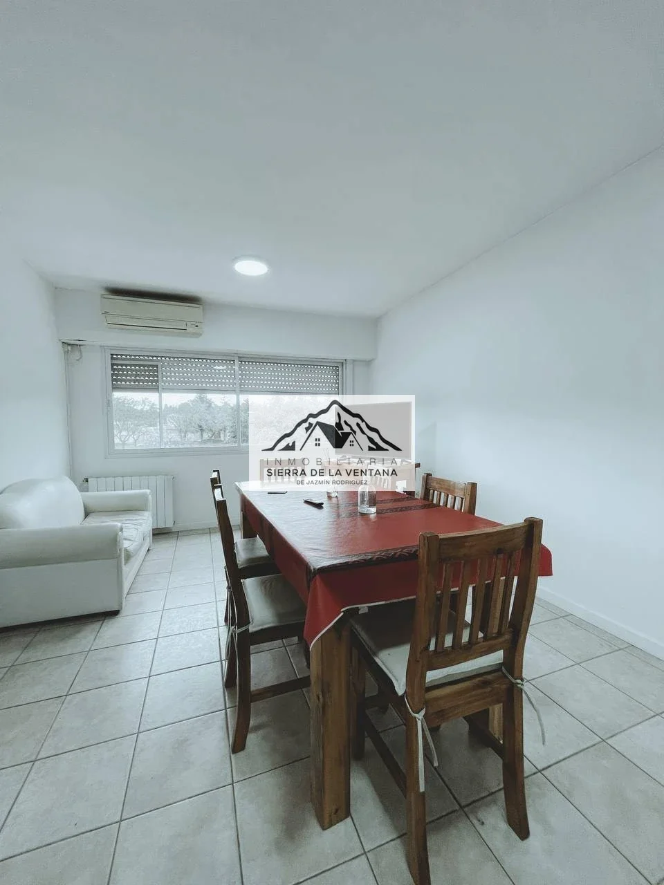 Departamento en alquiler c/ cochera en Naposta - Imagen 2