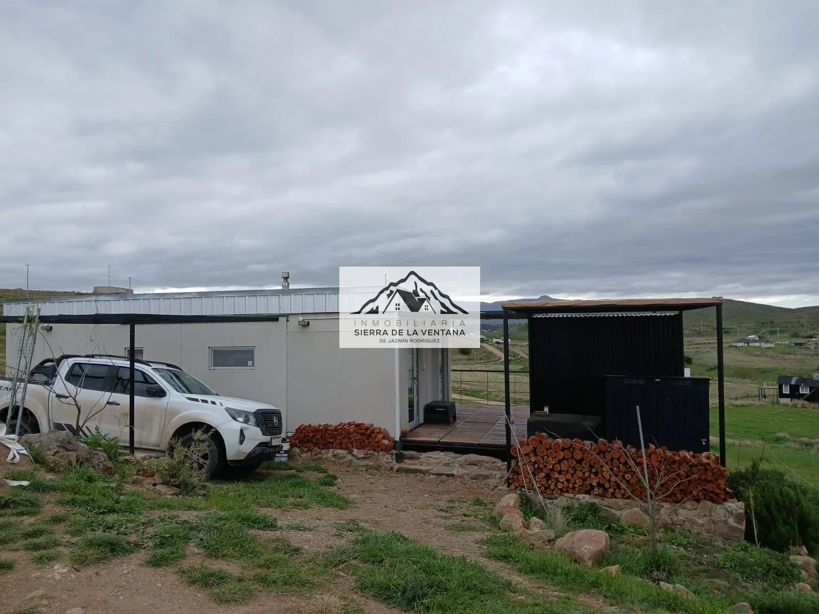 Casa en venta c/ cochera en Sierra de la Ventana - Imagen 1