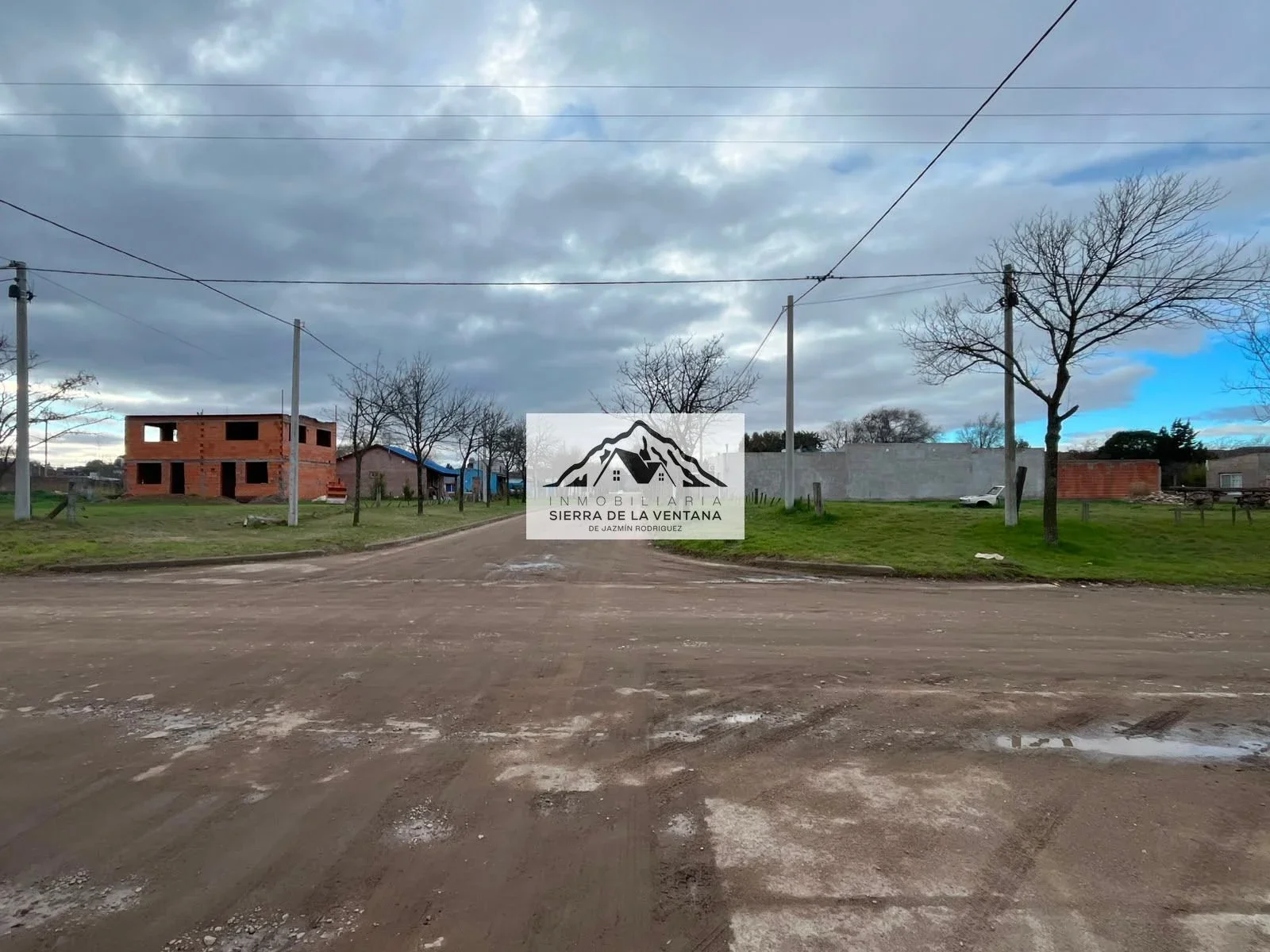 Casa en venta c/ cochera en Saldungaray - Imagen 5