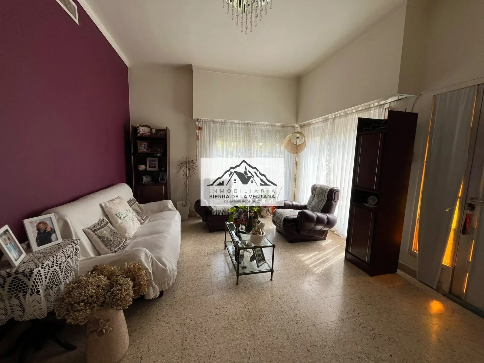 Chalet en venta c/ cochera en Saldungaray - Imagen 4