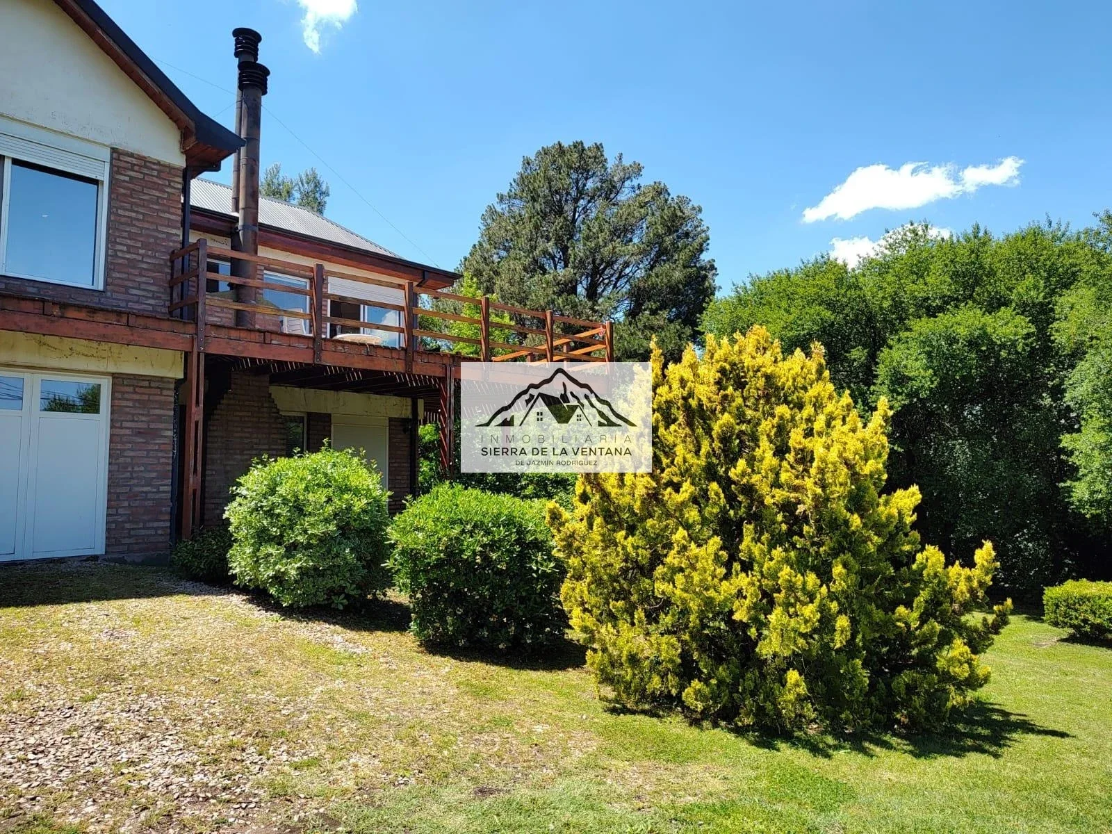 Casa en venta de 2 dormitorios c/ cochera en Villa Ventana - Imagen 1