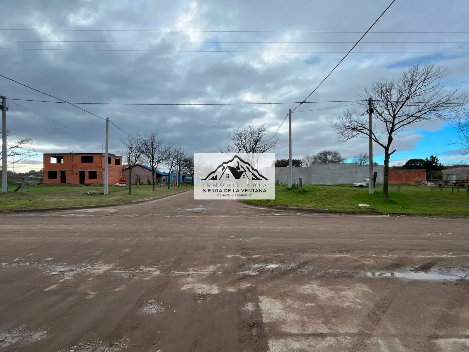 Casa en venta c/ cochera en Saldungaray - Imagen 4