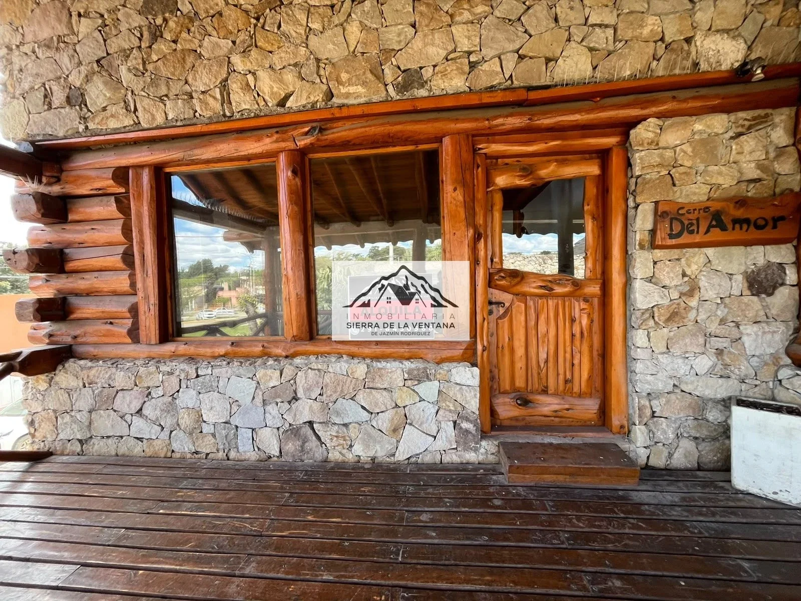Local comercial en alquiler ubicado en Sierra de la Ventana - Imagen 2
