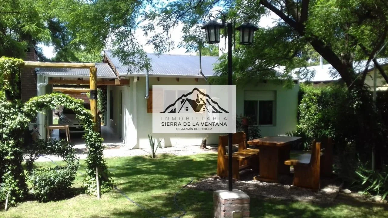 Casa en venta de 2 dormitorios c/ cochera en Sierra de la Ventana - Imagen 1