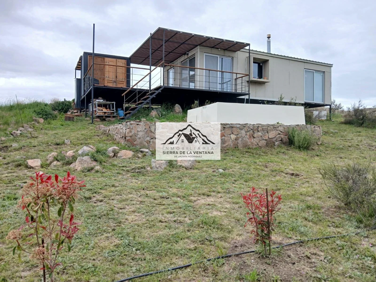 Casa en venta c/ cochera en Sierra de la Ventana - Imagen 2