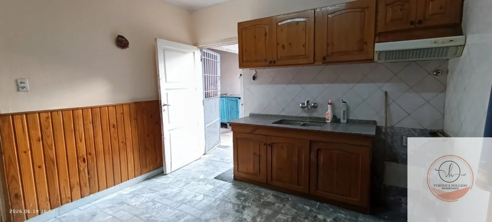 Venta casa de dos dorm. más depto. de un dorm.-Brio Alberdi-San Rafael-Mendoza - Imagen 4