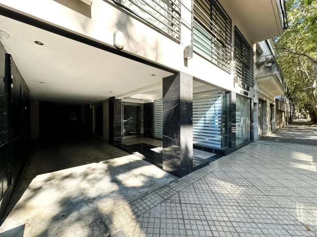 Departamento en venta en Nuestra señora de Lourdes - Imagen 2