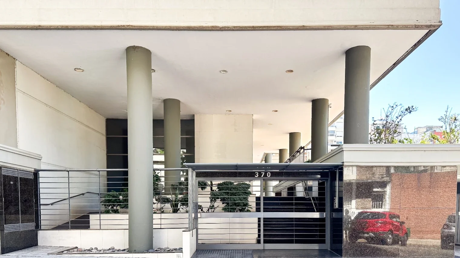 Departamento en venta c/ cochera en Centro - Imagen 3