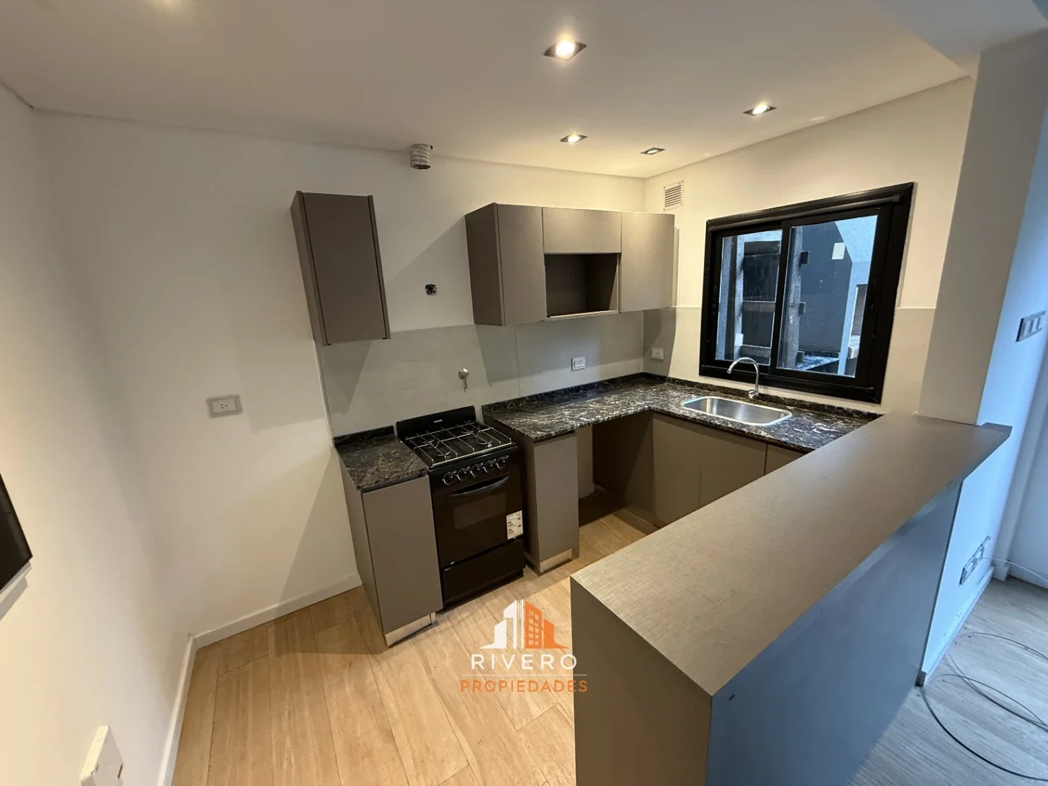 Depto Duplex 2 Habitaciones a Estrenar - Canning Exclusivo - Imagen 3