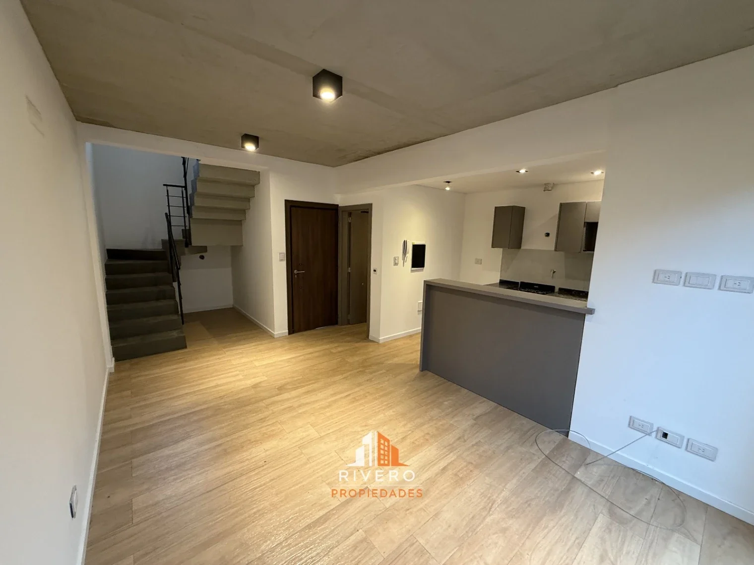 Depto Duplex 2 Habitaciones a Estrenar - Canning Exclusivo - Imagen 4