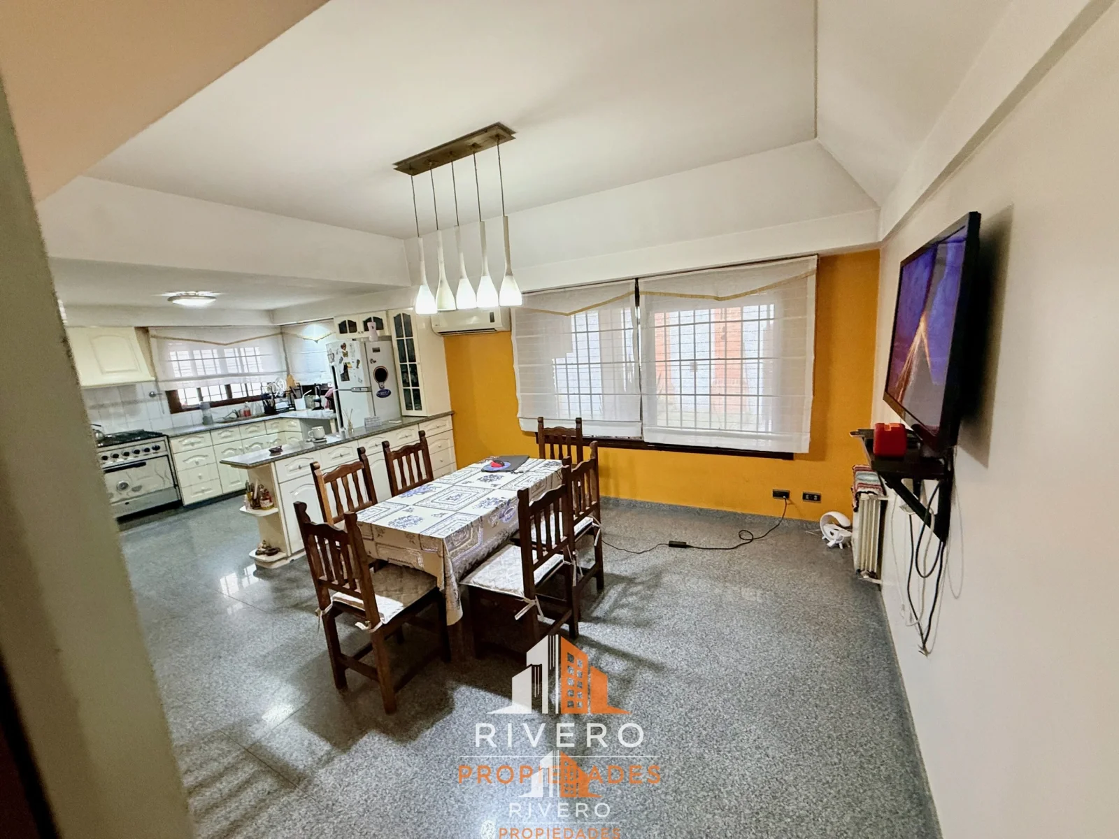 Casa en venta c/ cochera en Monte Grande - Imagen 5