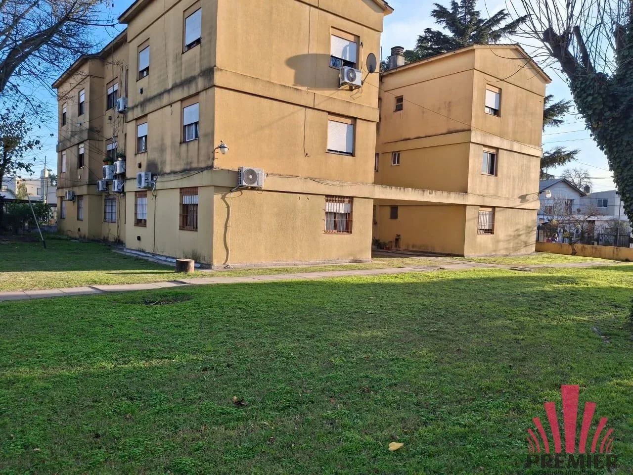 Departamento en venta c/ cochera en San Miguel - Imagen 2