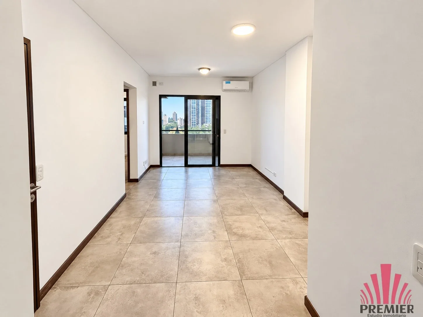 Departamento en alquiler c/ cochera en Muñiz - Imagen 1
