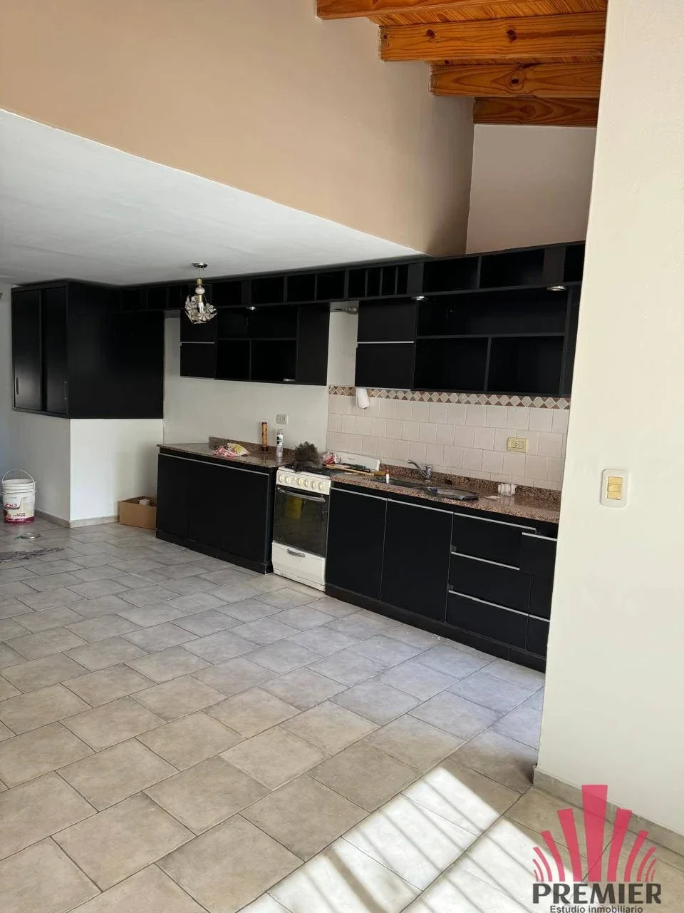 Dúplex en alquiler c/ cochera en San Miguel - Imagen 4