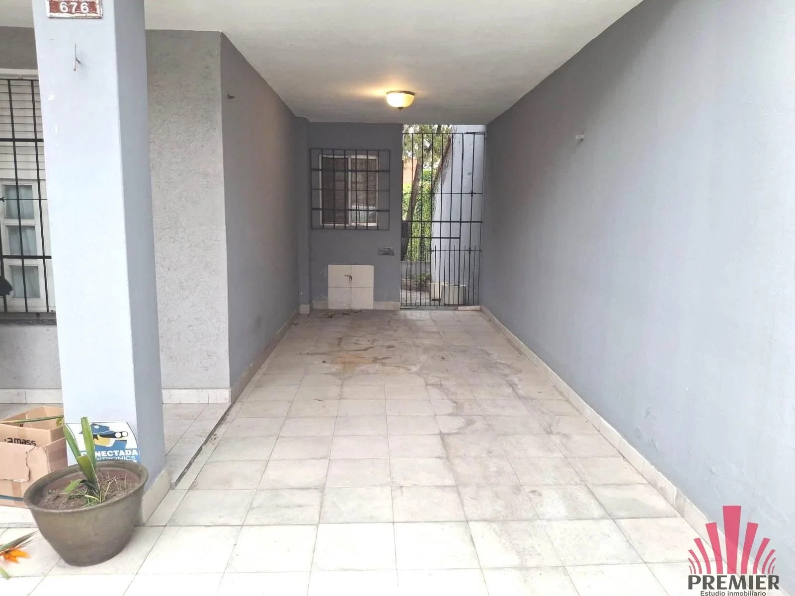 Casa en venta c/ cochera en Bella Vista - Imagen 2