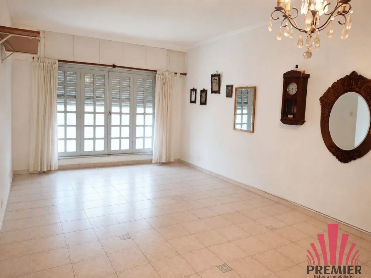 Casa en venta c/ cochera en Bella Vista - Imagen 4
