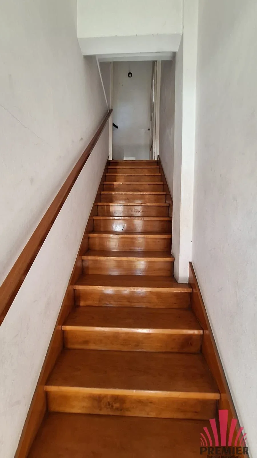 Chalet en venta c/ cochera en Muñiz - Imagen 4