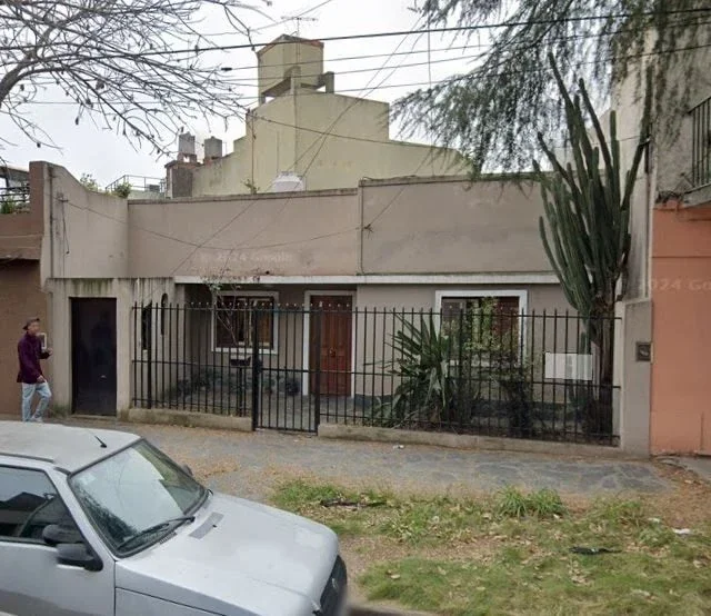 Casa en venta c/ cochera en Loma Hermosa - Imagen 1