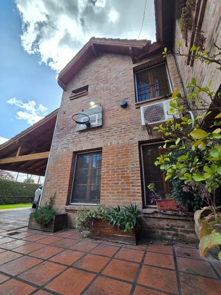 Casa en venta c/ cochera en San Miguel - Imagen 3