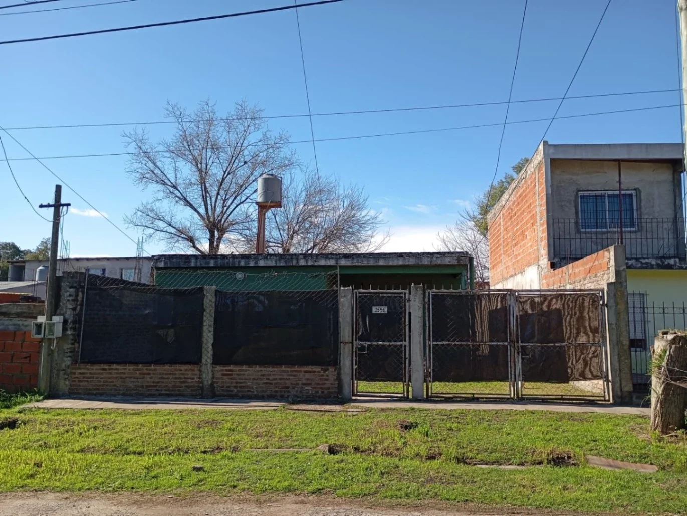 Casa en venta c/ cochera en José C. Paz - Imagen 1