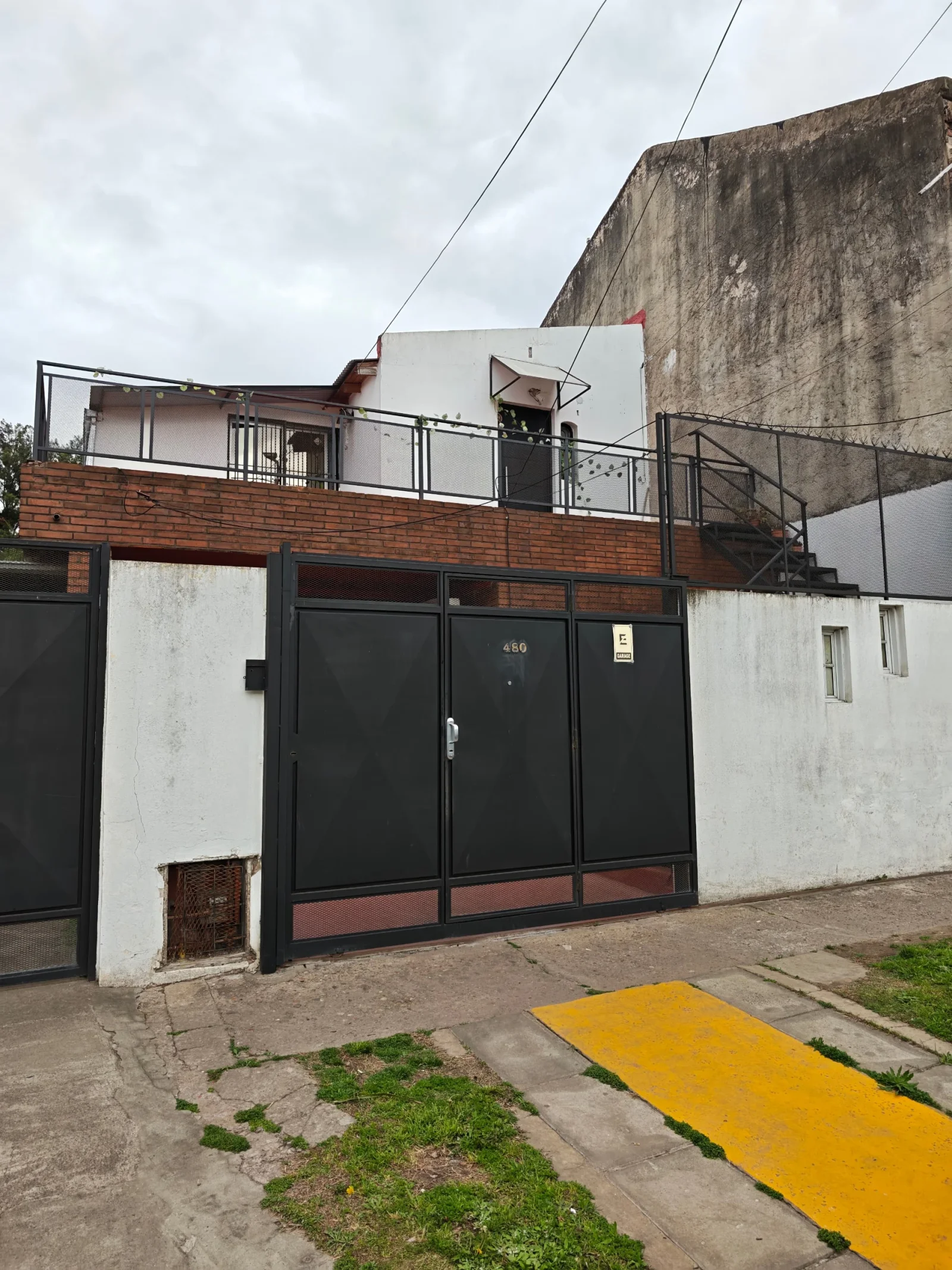 Casa en alquiler en José C. Paz - Imagen 1