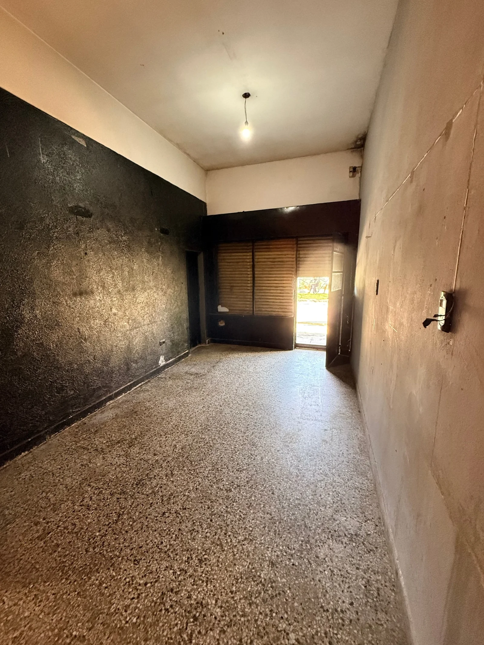 Local comercial en alquiler ubicado en José C. Paz - Imagen 3