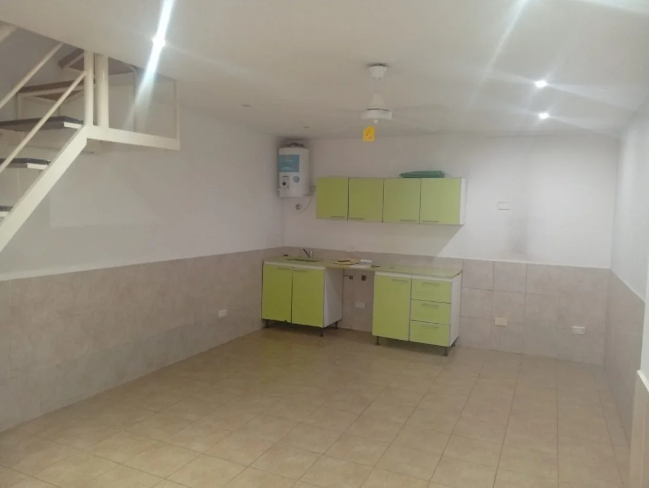 Dúplex en alquiler en Los Polvorines - Imagen 1