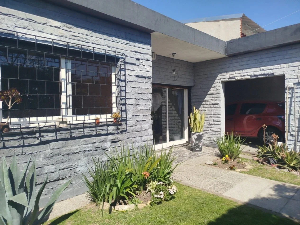 Casa en venta c/ cochera en San Miguel - Imagen 2