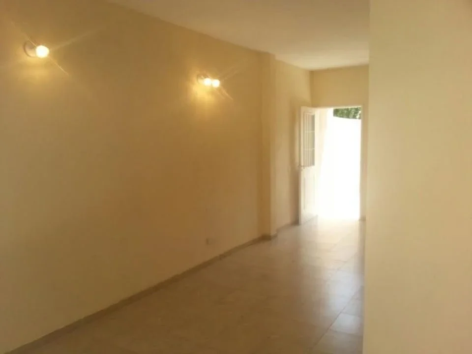 Dúplex en alquiler c/ cochera en José C. Paz - Imagen 4