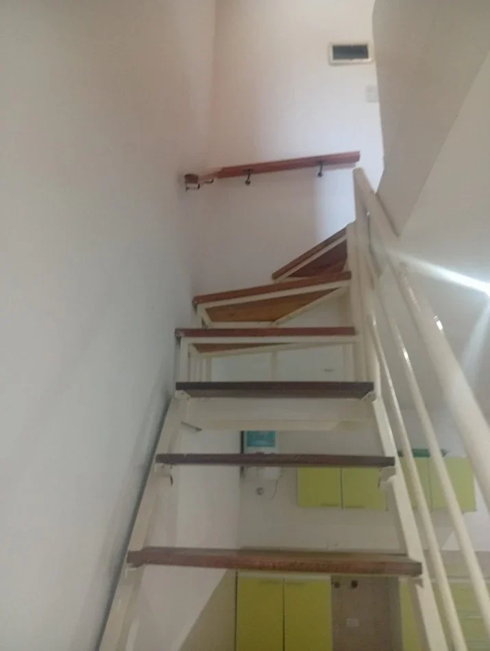 Dúplex en alquiler en Los Polvorines - Imagen 4