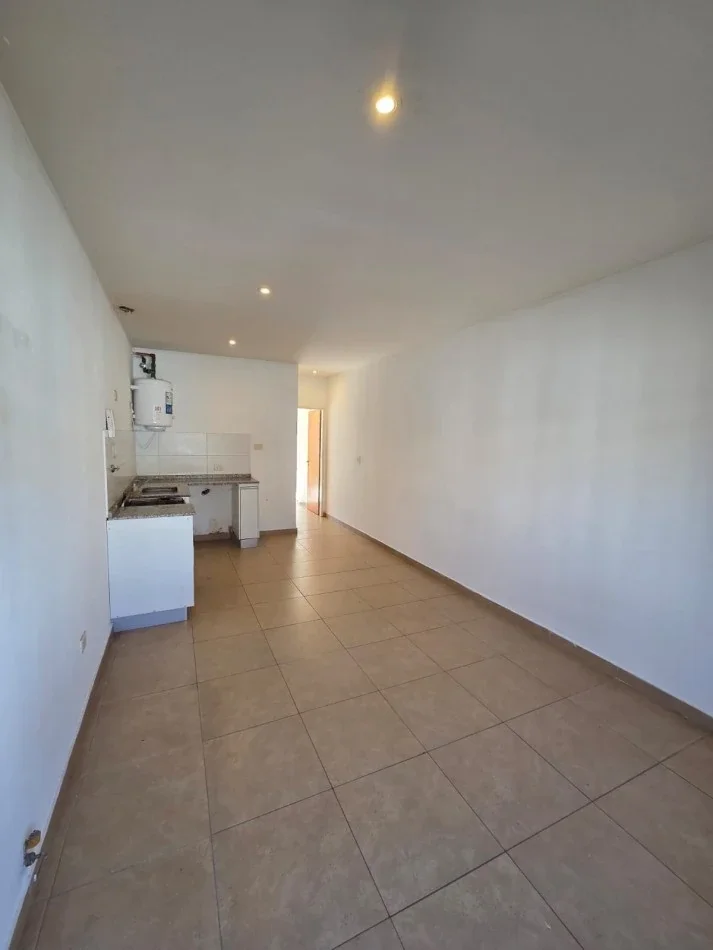 Departamento en alquiler c/ cochera en San Miguel - Imagen 4