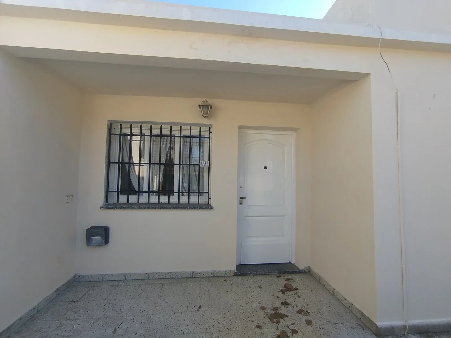 Casa en alquiler c/ cochera en Hurlingham - Imagen 4