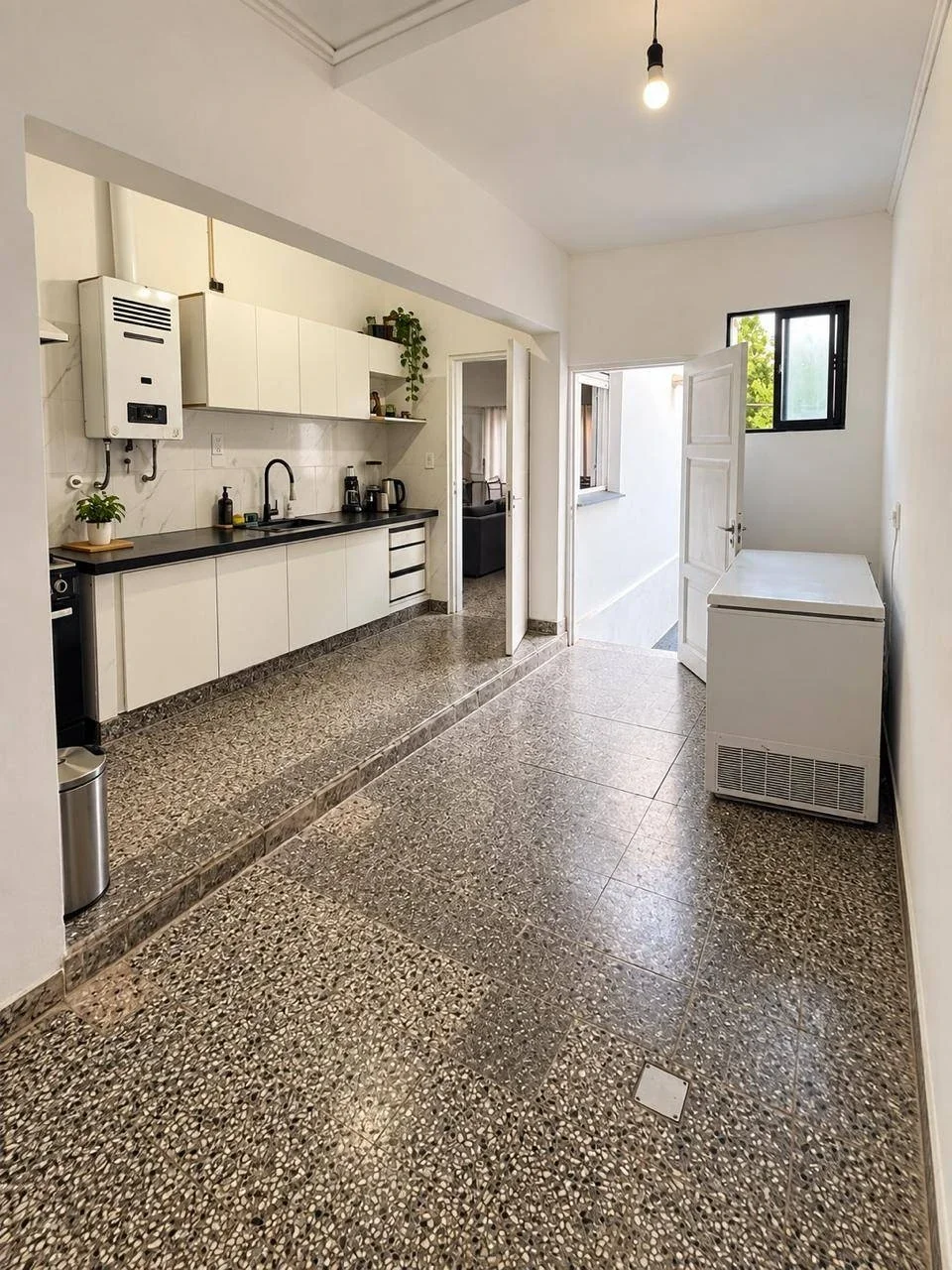 Casa en venta c/ cochera en Tres Cerritos - Imagen 5