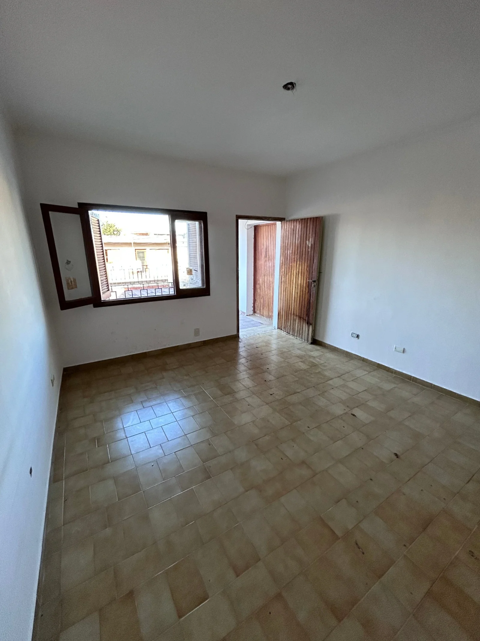 Casa en venta c/ cochera en Centro - Imagen 4
