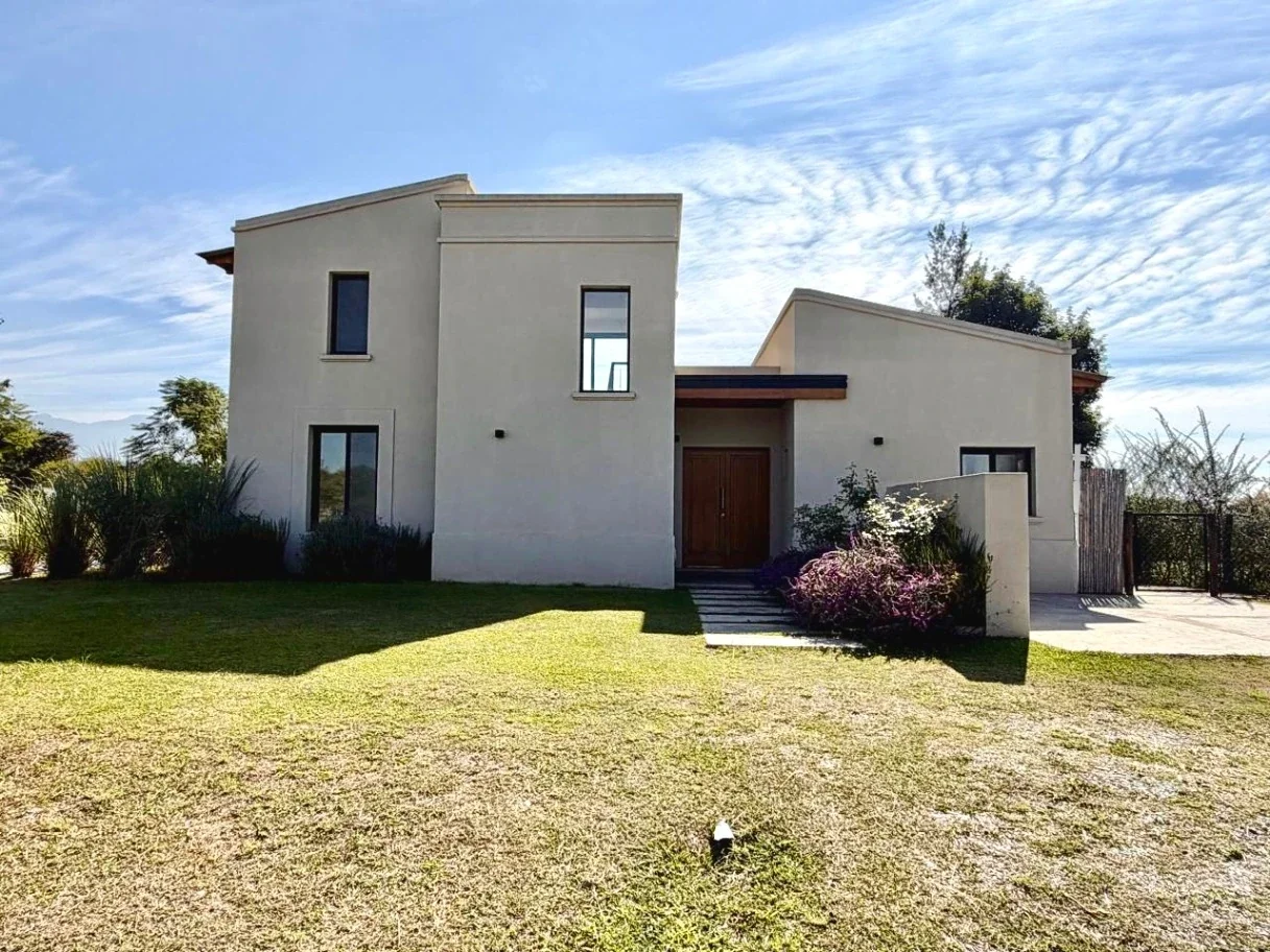 Casa en alquiler de 3 dormitorios en Invernadero, San Lorenzo Chico - Imagen 3