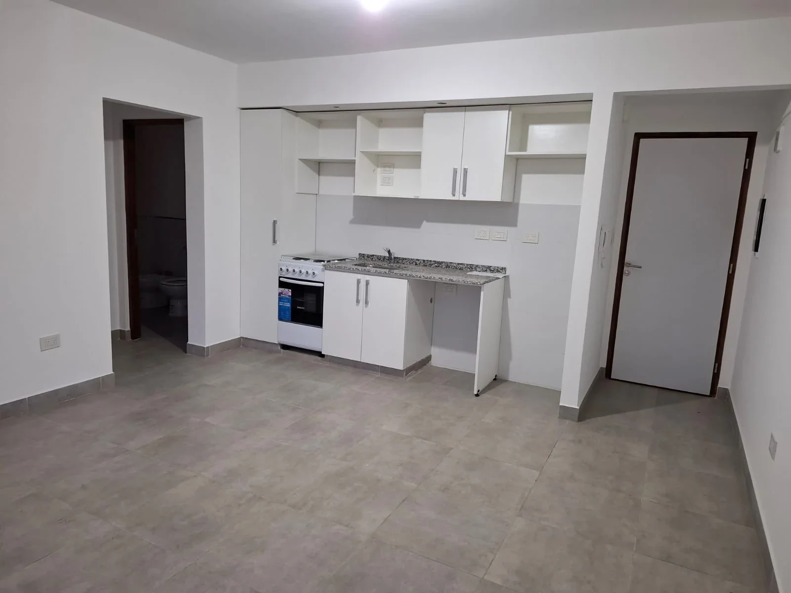 Departamento en venta c/ cochera en Av. Bolivia, Salta Capital - Imagen 4