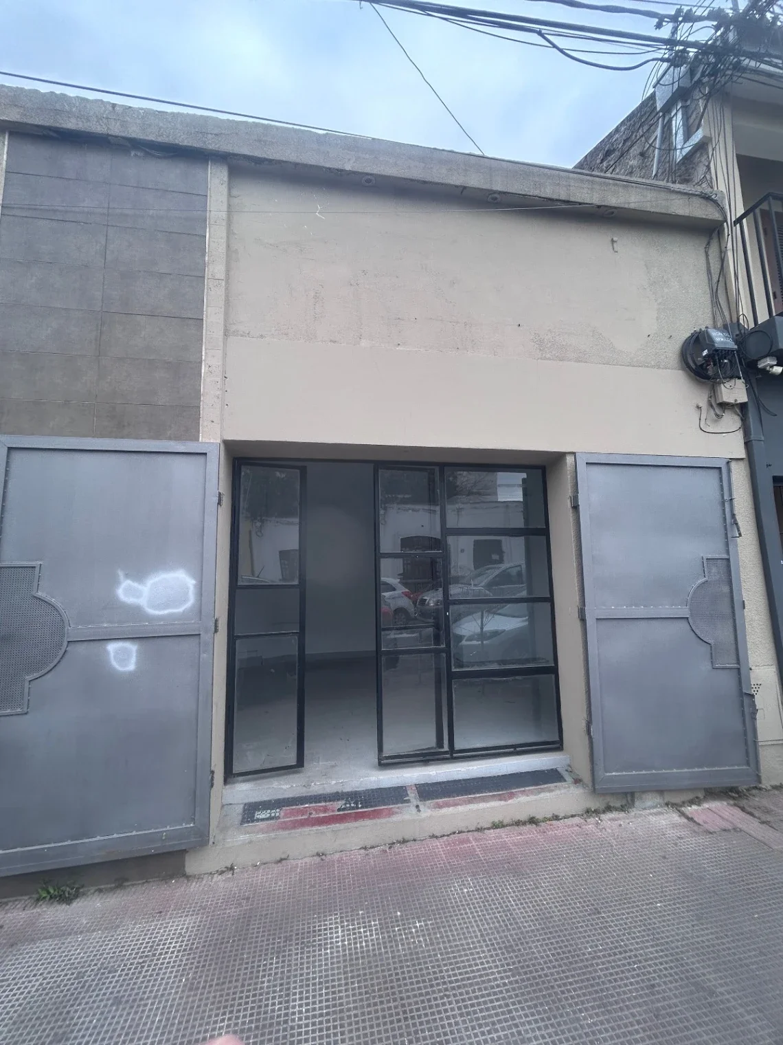 Local comercial en alquiler ubicado en Centro - Imagen 1