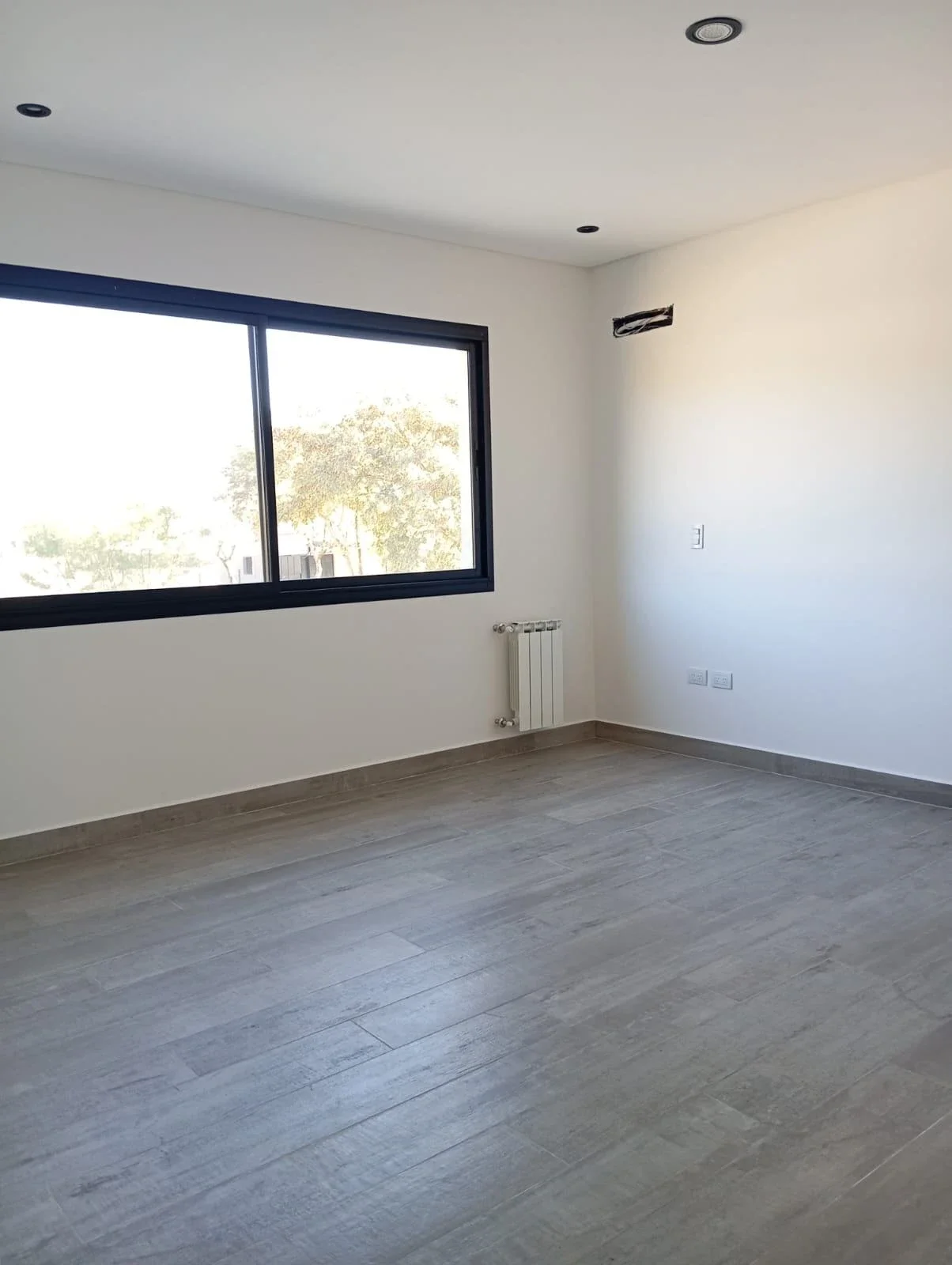 Casa en venta A ESTRENAR, en la Reserva, San Lorenzo Chico - Imagen 3