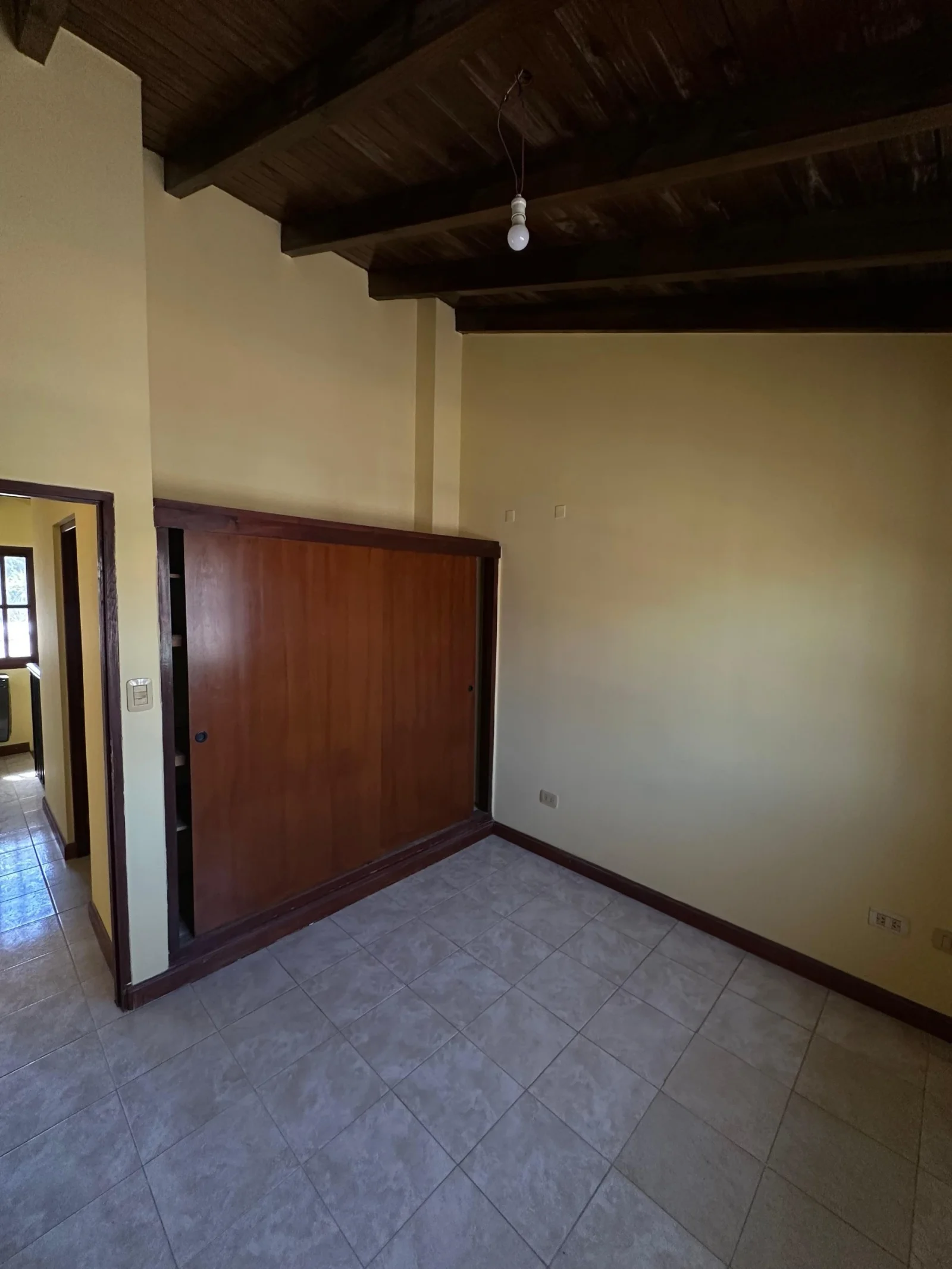 Dúplex en alquiler c/ cochera en Grand Bourg, Salta - Imagen 5