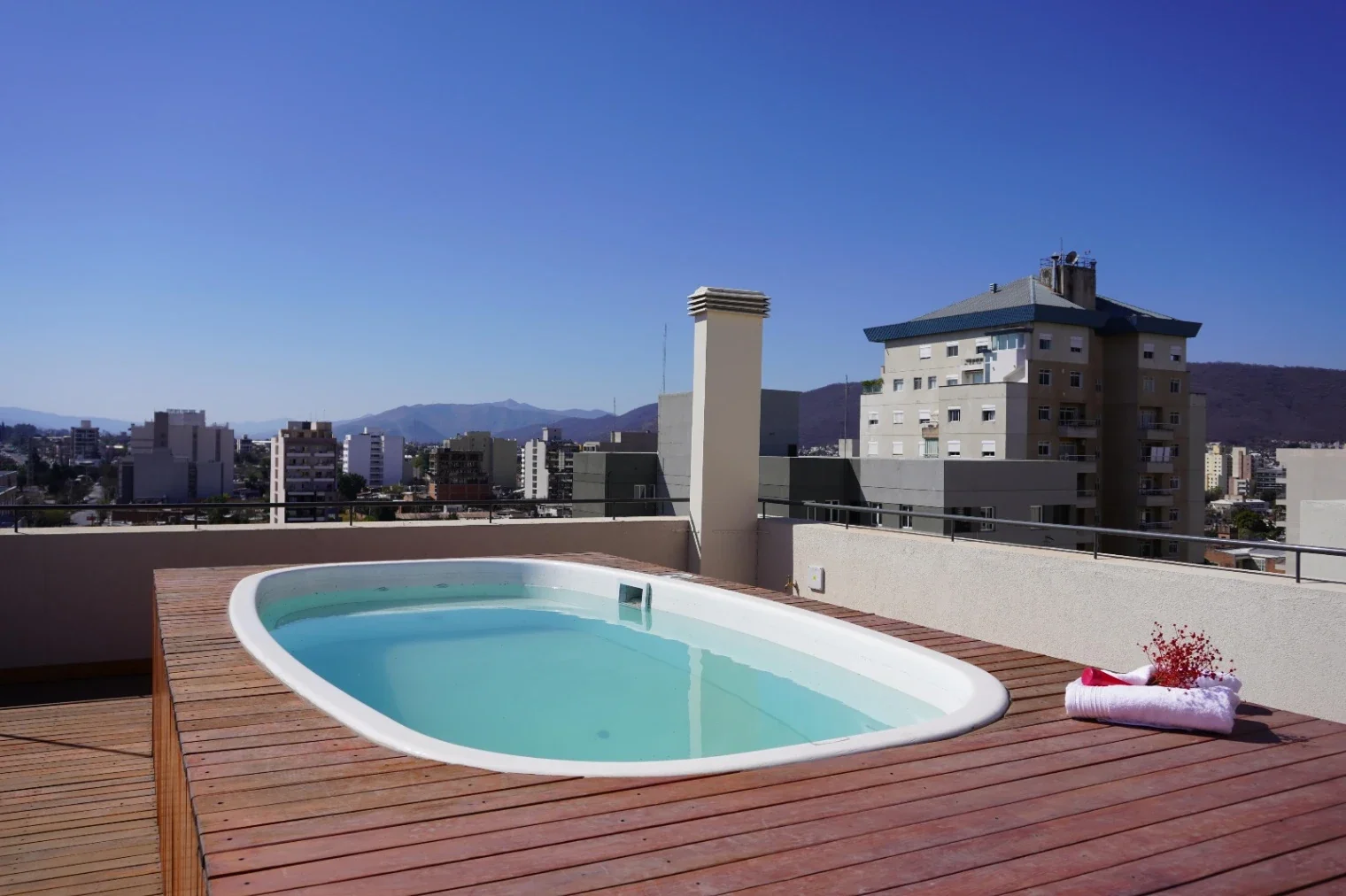 Departamento en alquiler c/ cochera en Centro - Imagen 3