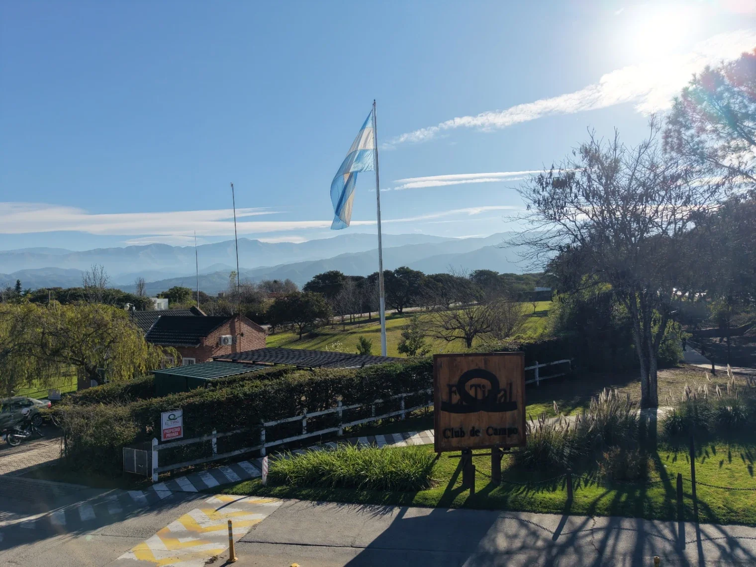 Terreno en venta de 2690m2 ubicado en Club de campo El Tipal, Salta - Imagen 2