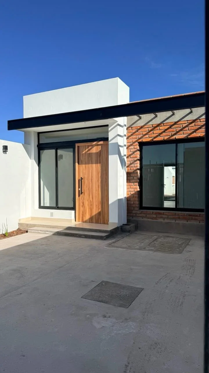 Casa en venta a ESTRENAR en Vía Aurelia - Imagen 2