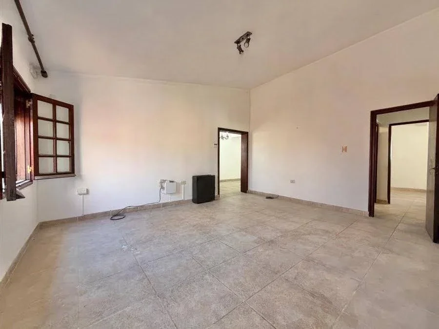 Casa en venta c/ cochera en Tres Cerritos - Imagen 4