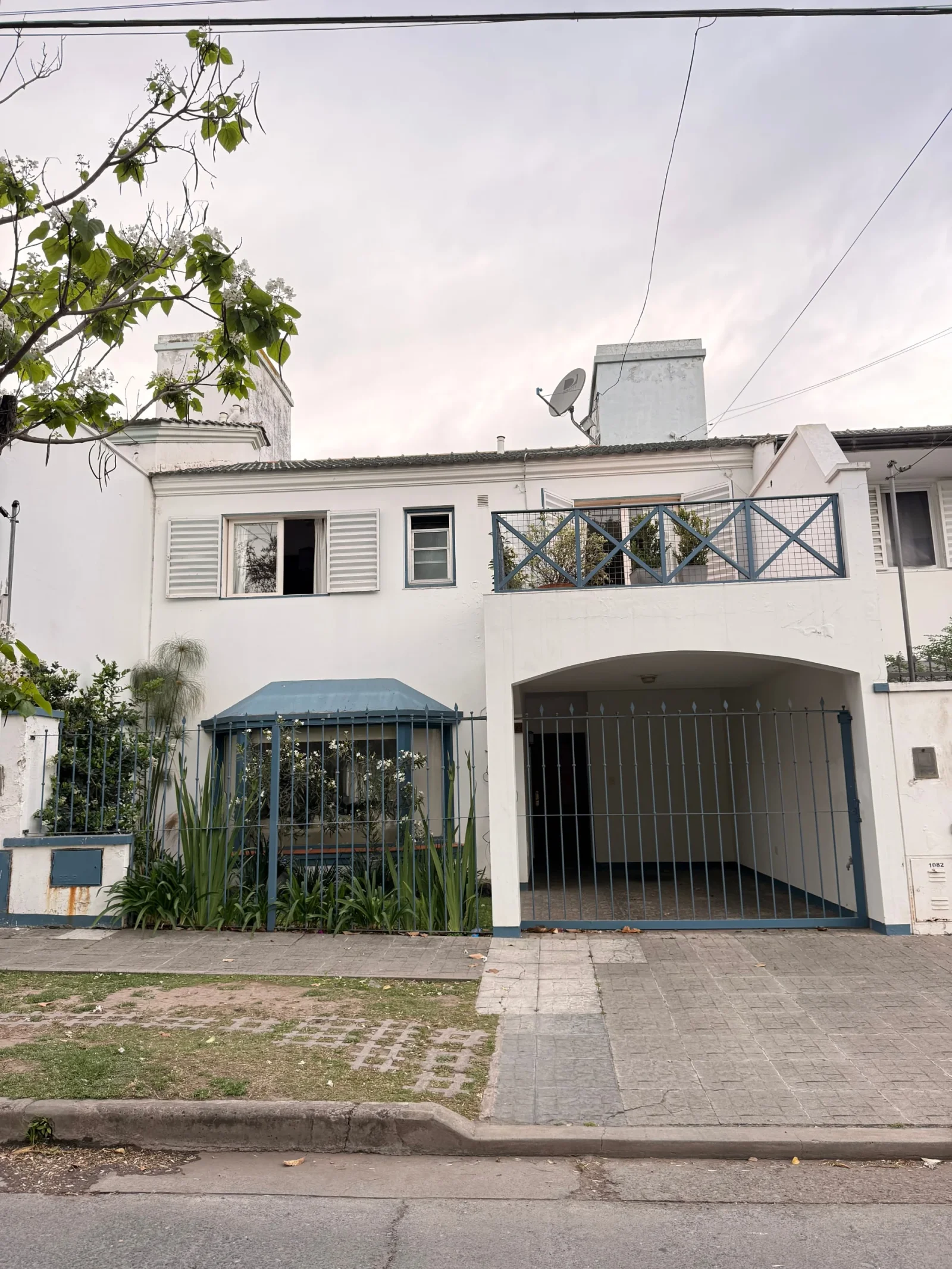 Casa en venta de 4 dorm. y cochera APTA CRÉDITO en Tres Cerritos, Salta - Imagen 2