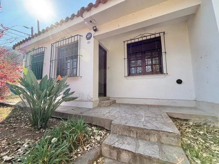 Casa en venta c/ cochera en Tres Cerritos - Imagen 2