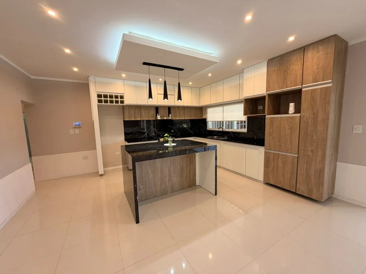 Moderna casa en alquiler de 3 dorm. con pileta en Loteo Miraflores 1, Cerrillos - Imagen 5