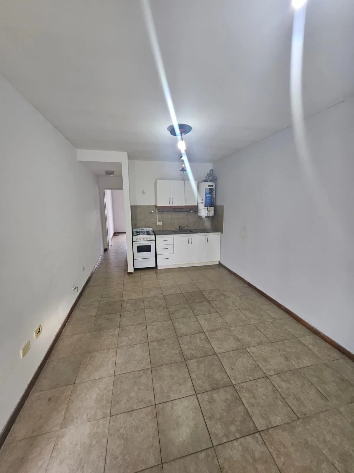 Departamento en alquiler c/ cochera en San Miguel - Imagen 2